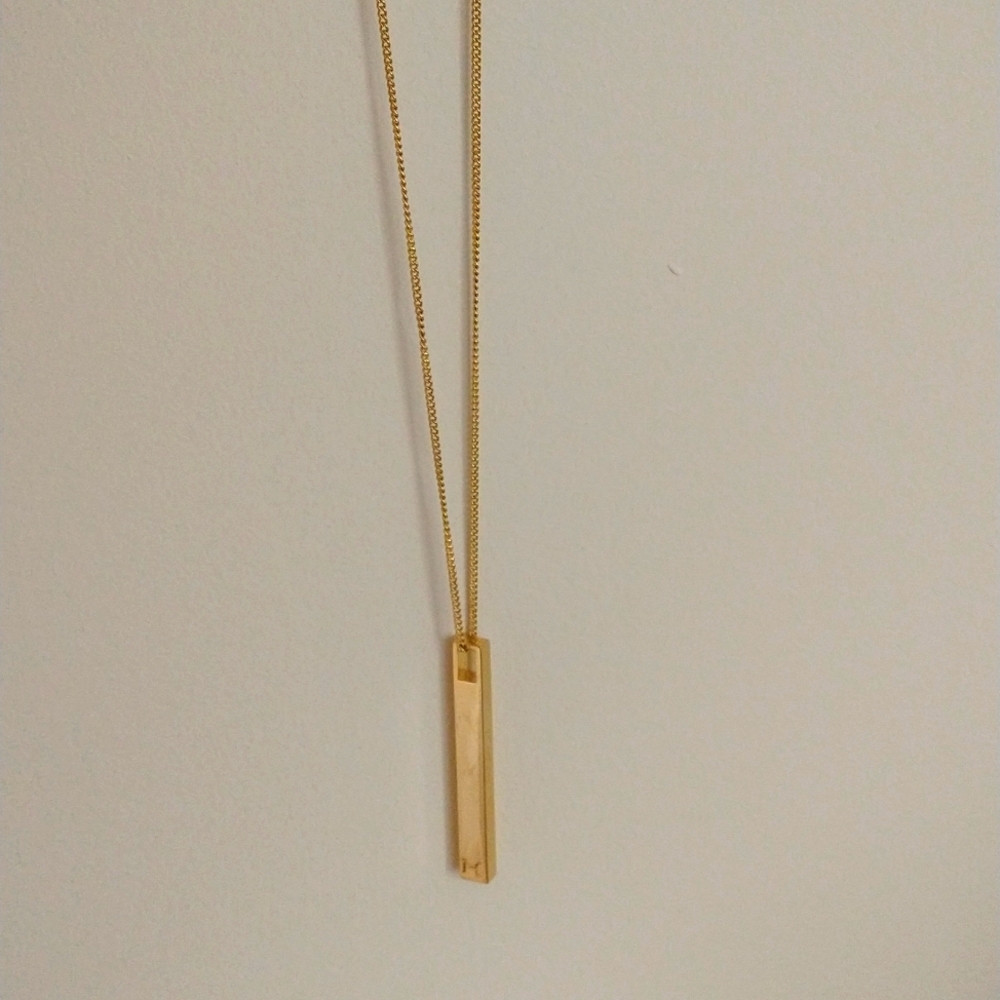 COPY - H HALSTON GOLD PLATED CHAIN WITH FOUR SIDED PILLAR PENDANT